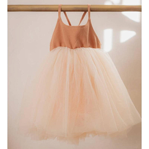 Платье принцессы Mrs. Ertha "Rosie Nude", кремовое